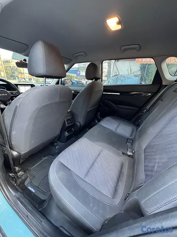 jeepetas y camionetas - Kia Seltos LX 2025 5