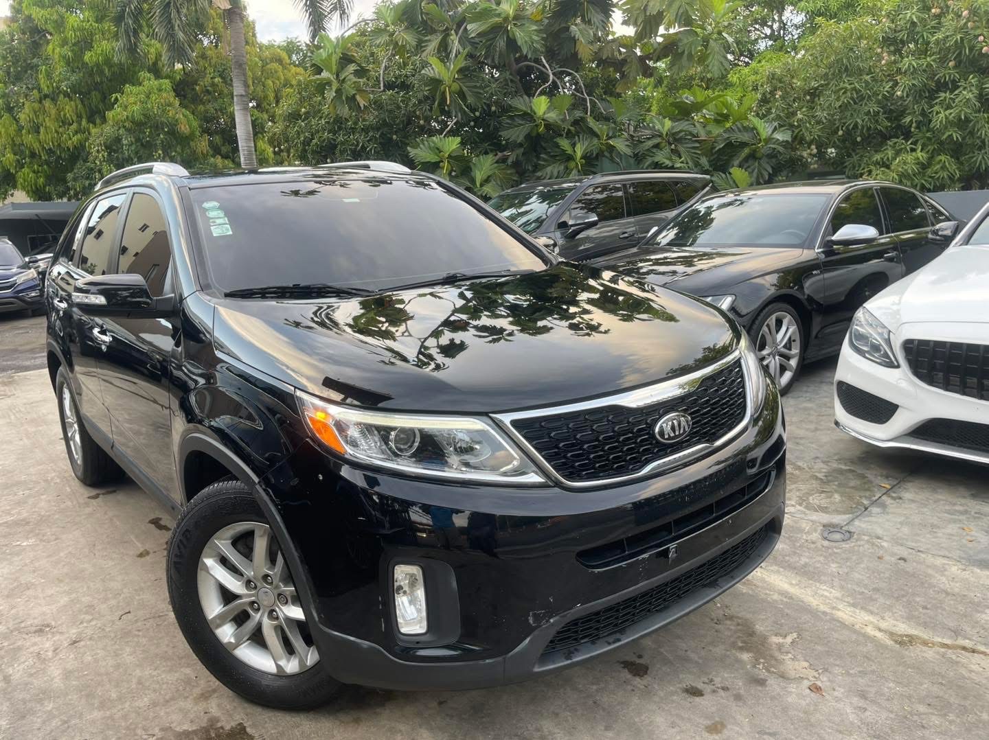 jeepetas y camionetas - KIA SORENTO 2014 1