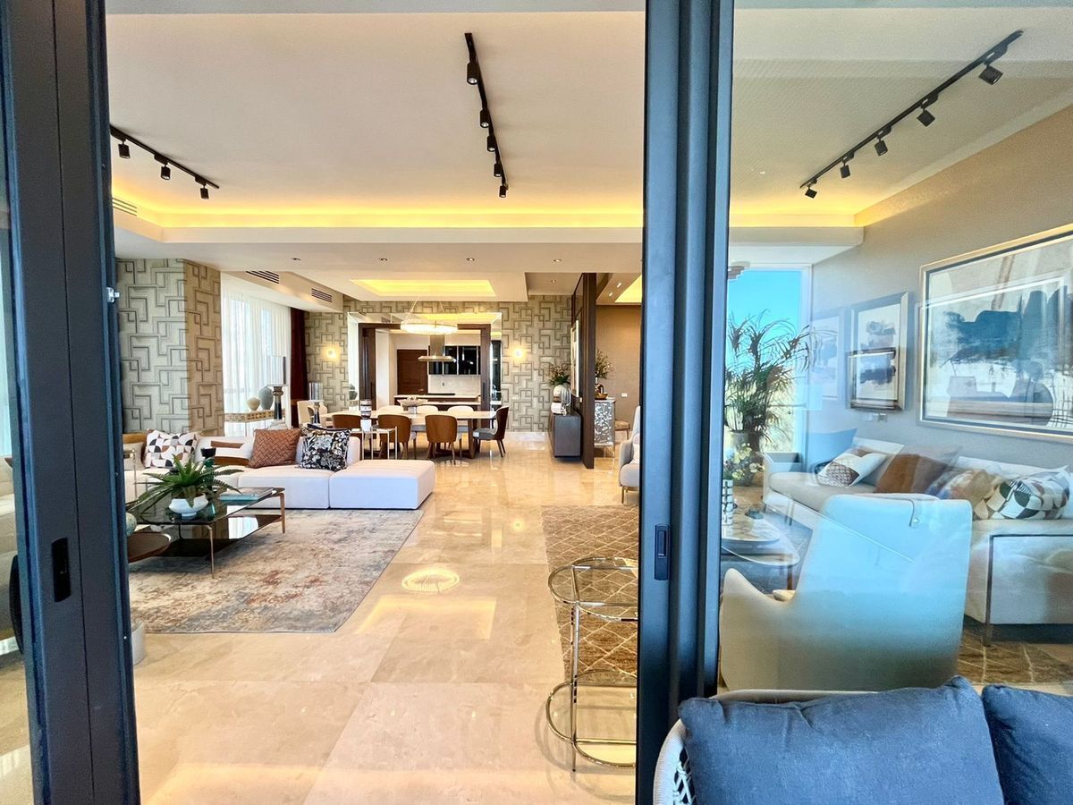 apartamentos - Apartamento Av. Anacaona Piso 19 con 4 parqueos  2