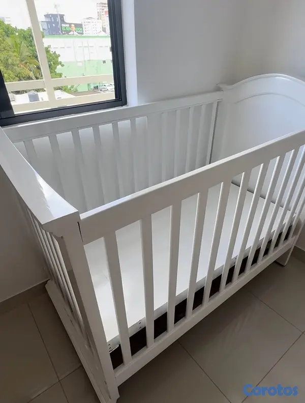 muebles y colchones - Cuna de bebés 100% madera  3