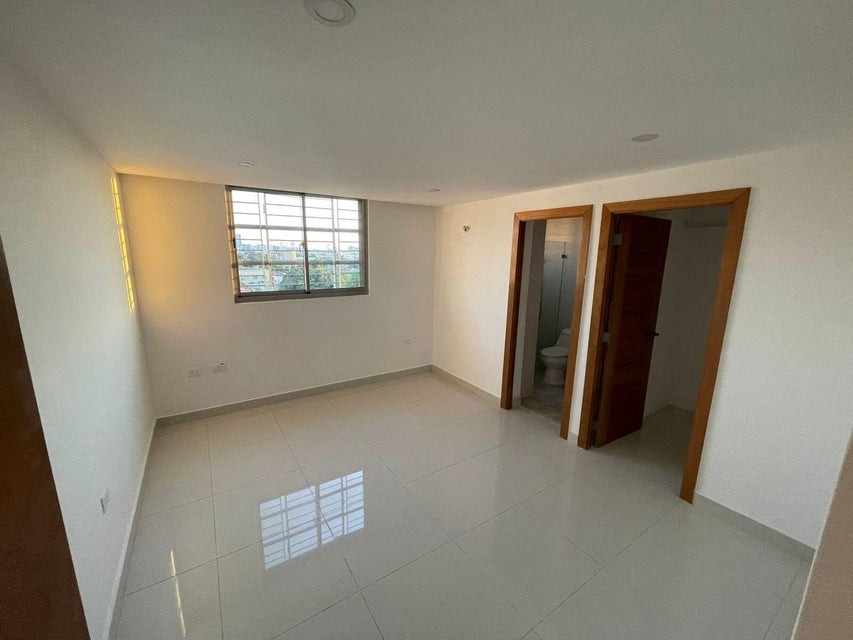 apartamentos - Apartamento en Venta de Dos Habitaciones 3