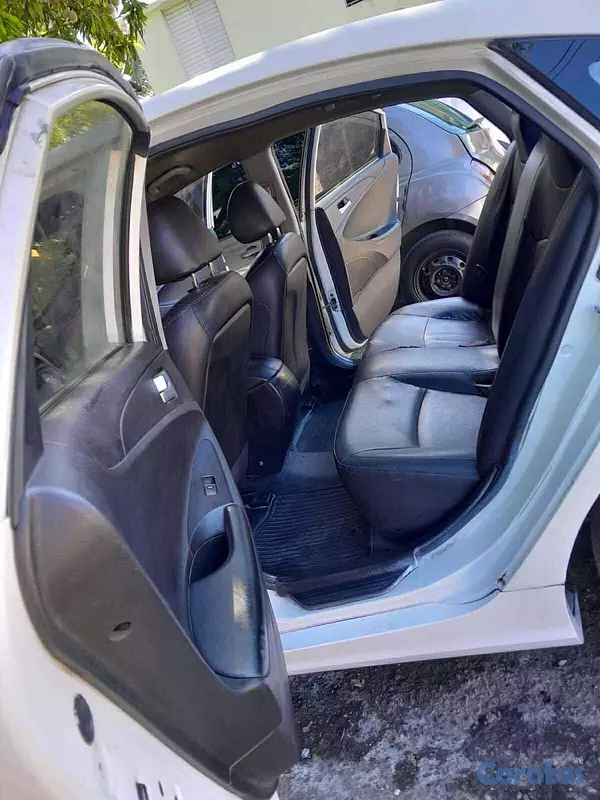 carros - se alquila carro para Uber pagos semanales  2