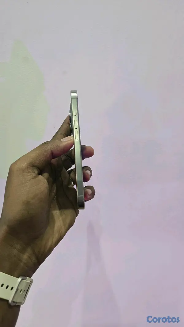 celulares y tabletas - iPhone 16 Pro 128GB Natural Titanium Desbloqueado  4