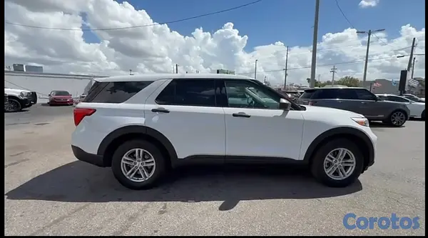 jeepetas y camionetas - FORD EXPLORER BLANCA 2023 Xlt 4
