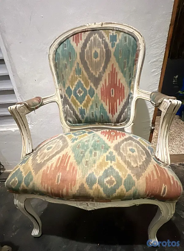 muebles y colchones - Comedor, butacas y mesa de centro. 2