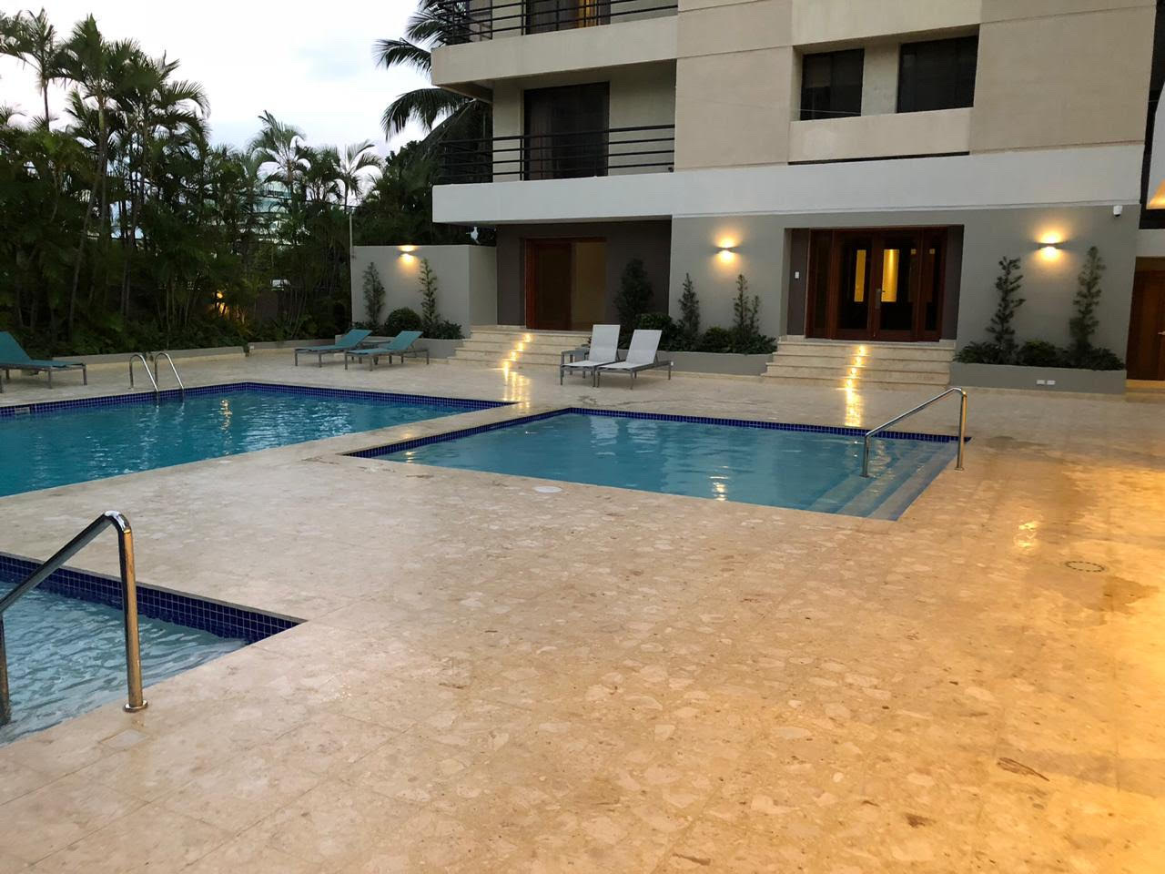 apartamentos - venta de penthouse en la Julia Distrito nacional con 730mts con vista al mar  5