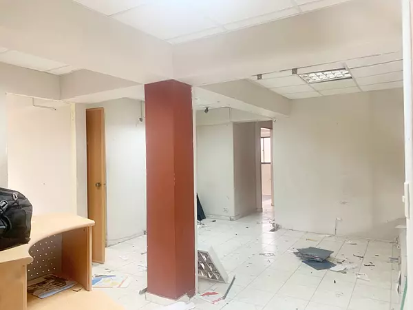 oficinas y locales comerciales - Local en el Millon 5
