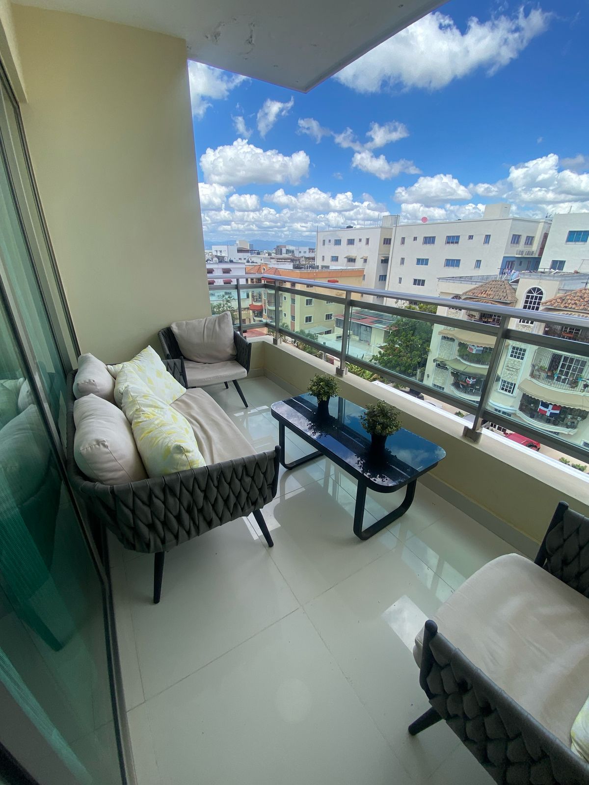 penthouses - Penthouse 5to Piso en El Millón 8