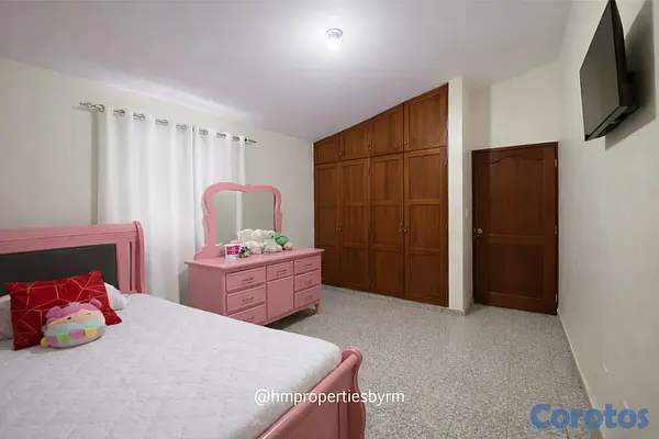 casas - Venta de Amplia Casa de 2 niveles en Miramar – Av. Independencia 16