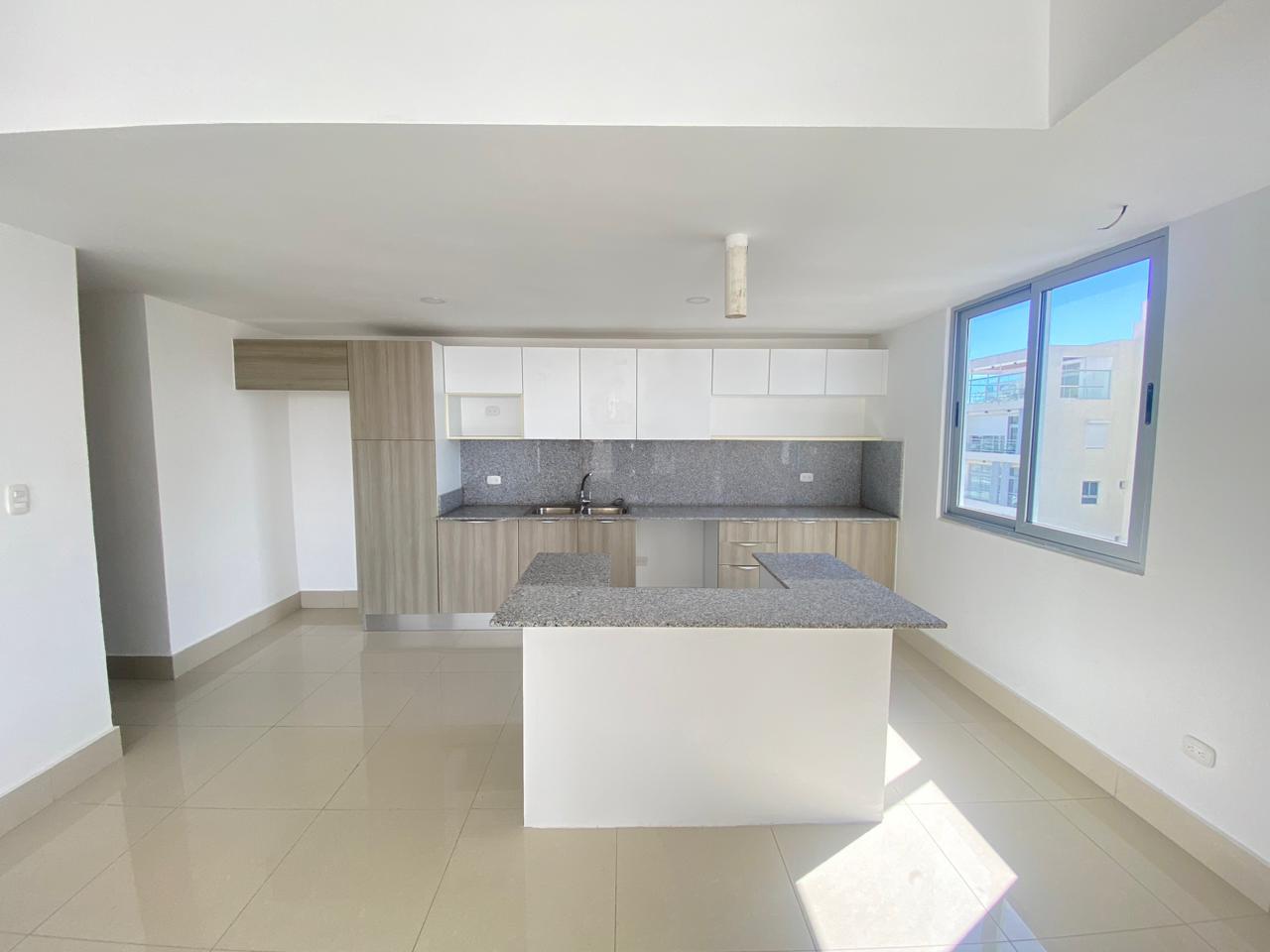 apartamentos - Apartamento Nuevo en Evaristo Morales 4