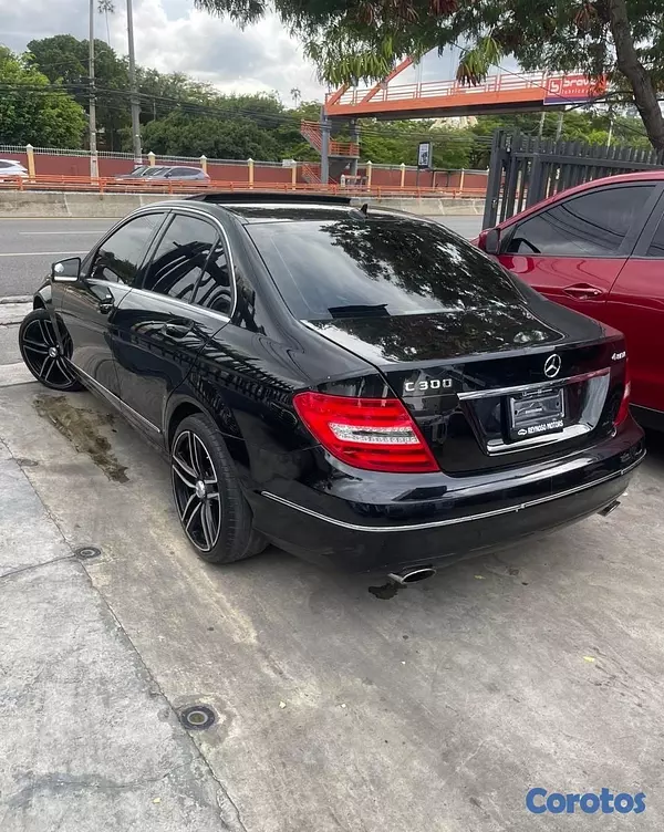 carros - MERCEDES BENZ C300 2014 5