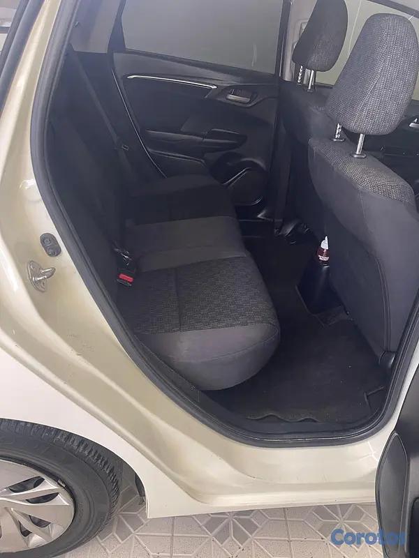 carros - Honda Fit 2015 en buen estado – listo para usar, m 4