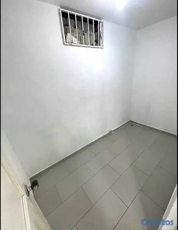 oficinas y locales comerciales - LOCAL COMERCIAL  3