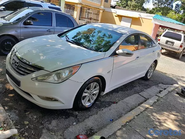 carros - se alquila carro para Uber pagos semanales  3