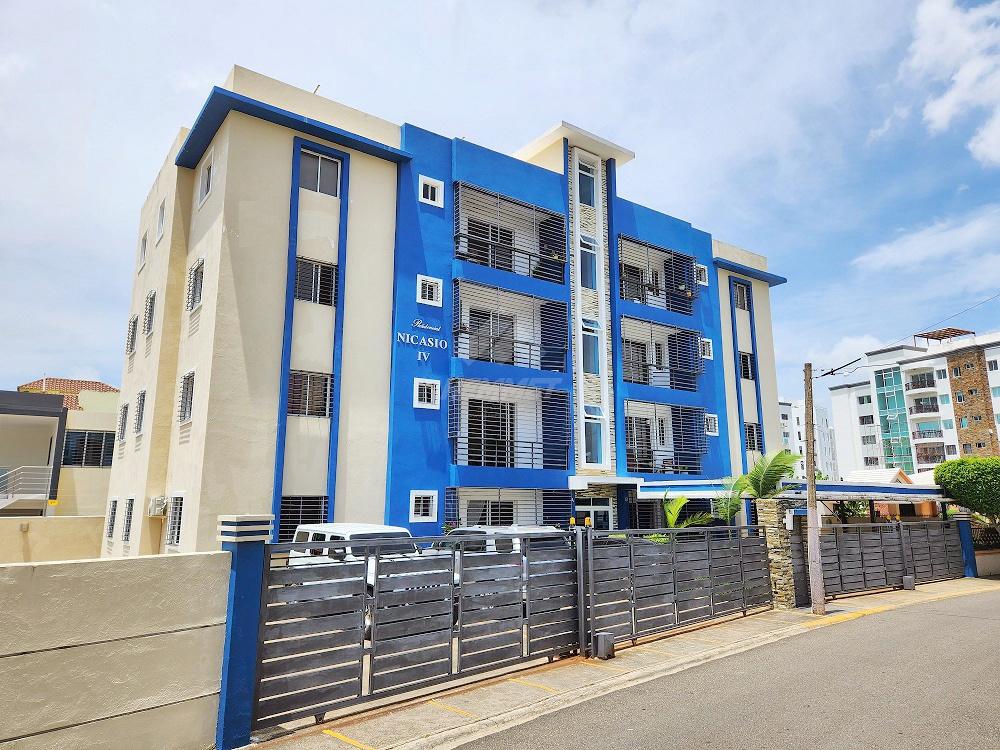 apartamentos - TERCER PISO PROXIMO LAS DIANAS SANTIAGO