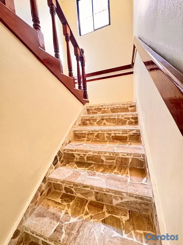 casas - CASA EN VENTA 2
