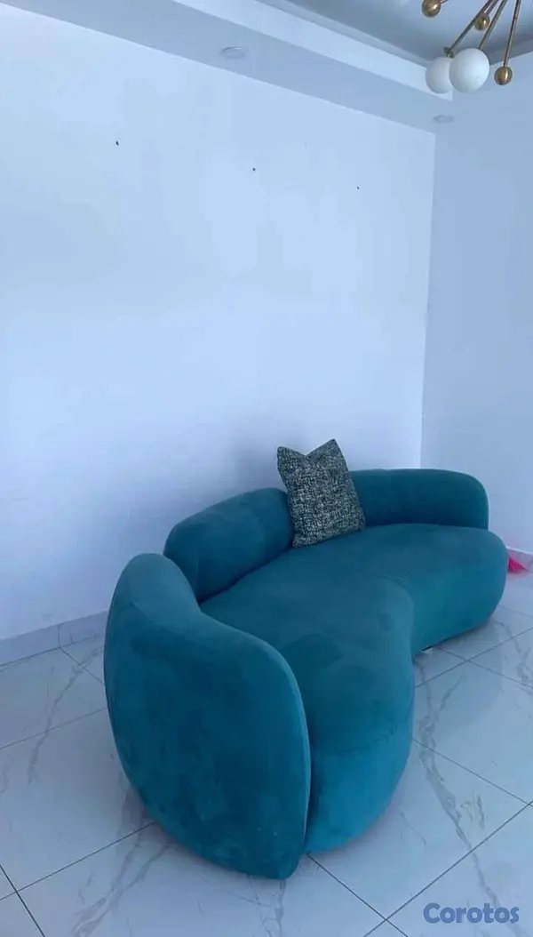 muebles y colchones - Sofá curvo comprado en Ilumel, en muy buenas condiciones. 2