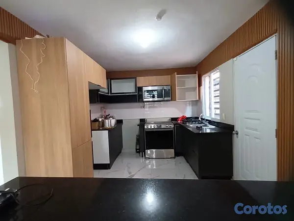 casas - venta de casa con jacuzzi en la autopista de san isidro Santo Domingo este  8