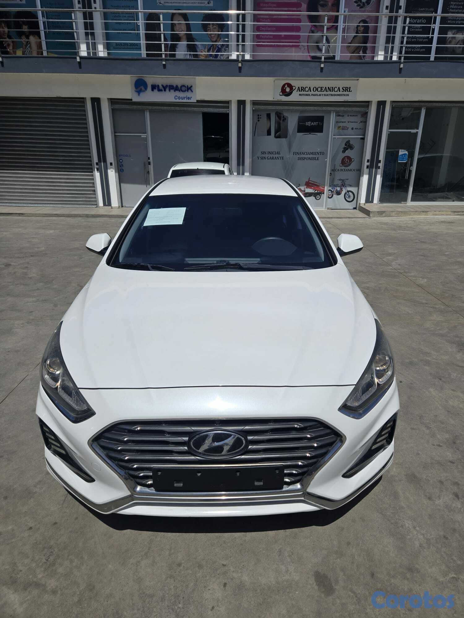 carros - HYUNDAI SONATA NEW RISE 2018 BLANCO GASOLINA 11