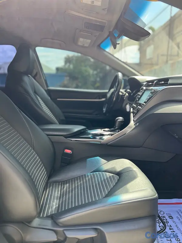 carros - Toyota Camry SE 2018 9