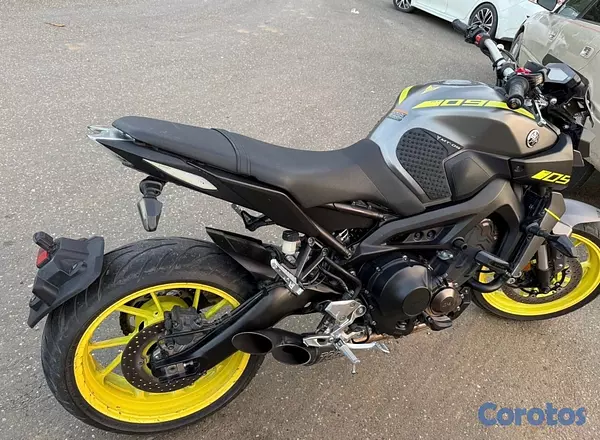 motores y pasolas - Yamaha mt 09 2018 2
