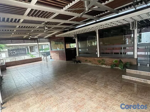 oficinas y locales comerciales - LOCAL COMERCIAL 5