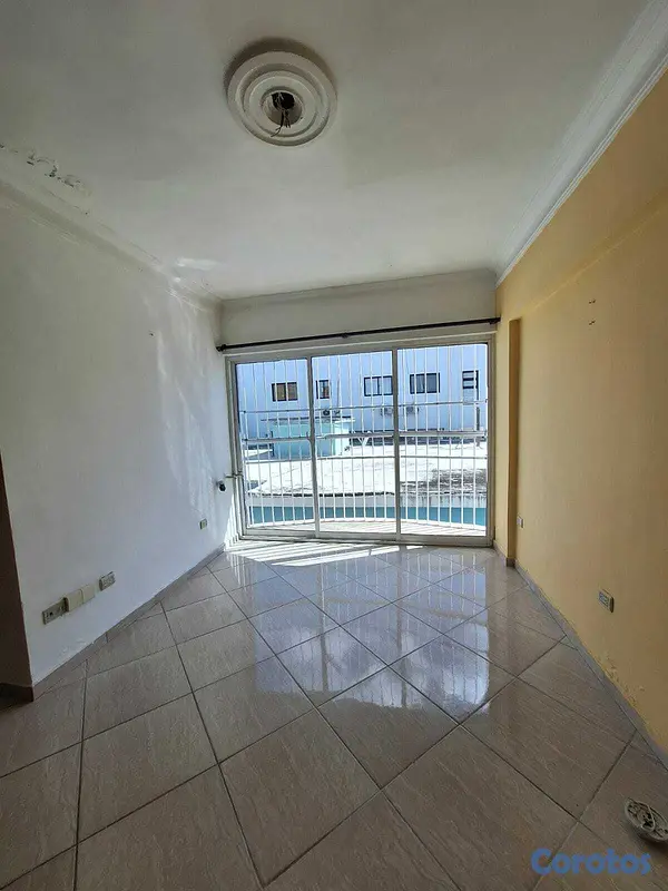 apartamentos - ALQUILO SIN INTERMEDIARIOS PROXIMO A UNICARIBE 30 estudio pequeño 3