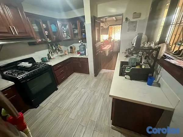 casas - casa en zona céntrica jardines del sur .SIN INTERMEDIARIOS ! 5