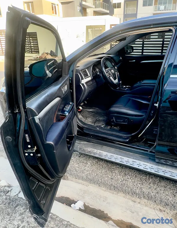 jeepetas y camionetas - 🔥 TOYOTA HIGHLANDER XLE AWD 2014 🔥
✨ KIT 2018 OEM ✨ 7