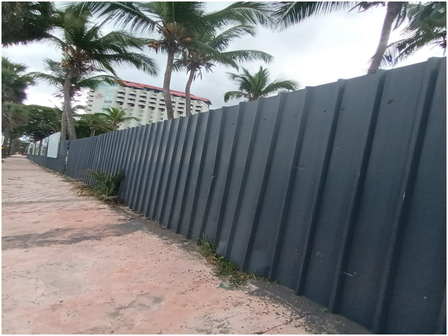 solares y terrenos - 9,000 mts.2 en el MALECON DE SANTO DOMINGO, PROX. A LOS PRINCIPALES HOTELES DE L 0