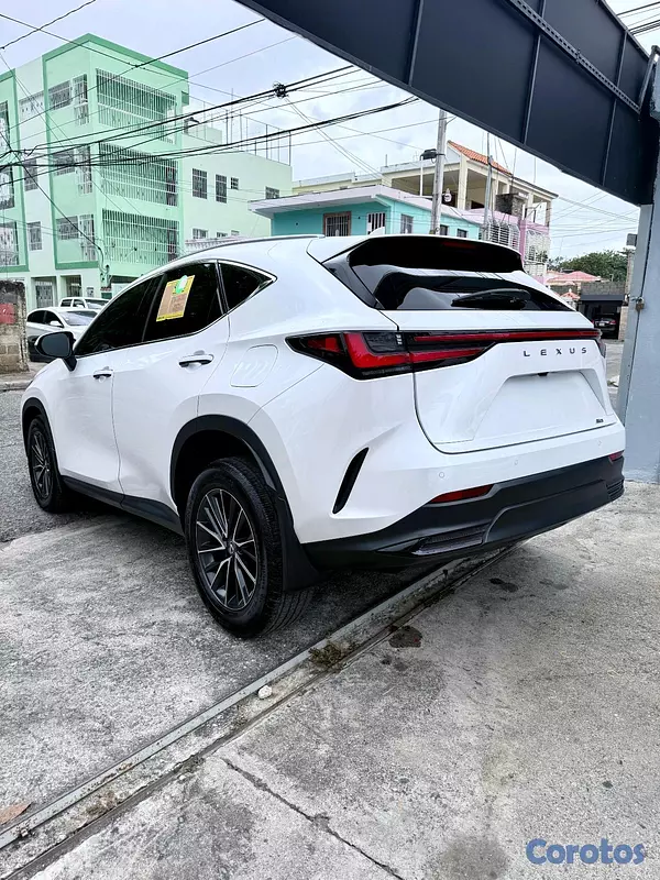 jeepetas y camionetas - lexus nx 350 premium  12