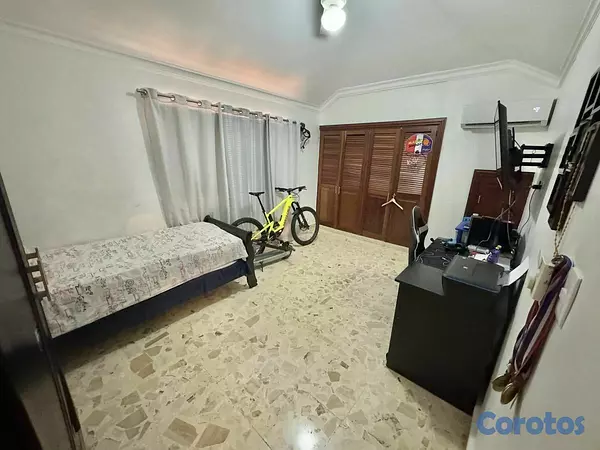 casas - casa 2 niveles en la castella  5