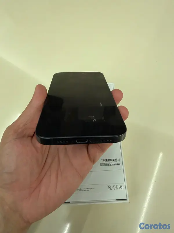 celulares y tabletas - iPhone 16 Pro Max 512GB Black Titanium 3