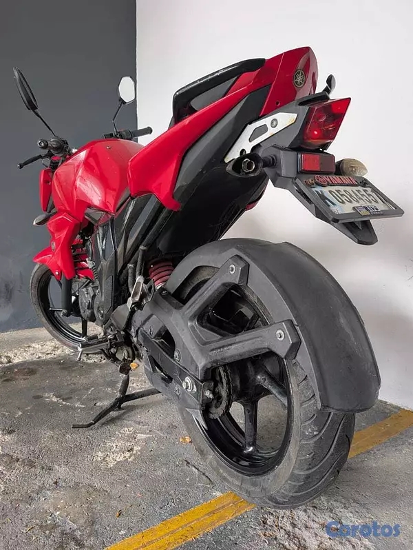 motores y pasolas - Yamaha FZ 2016 3
