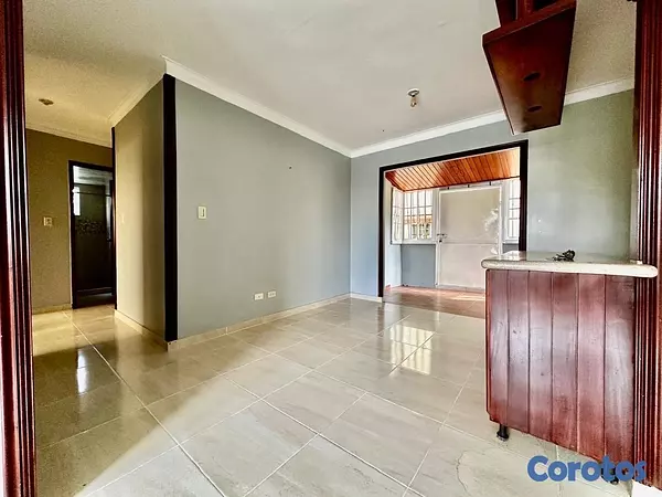 apartamentos - venta de apartamento primer piso con 2 parqueos próximo a la avenida ecología  3