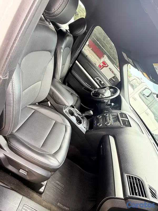 jeepetas y camionetas - Ford Explorer XLT 2017 ecoboost  11
