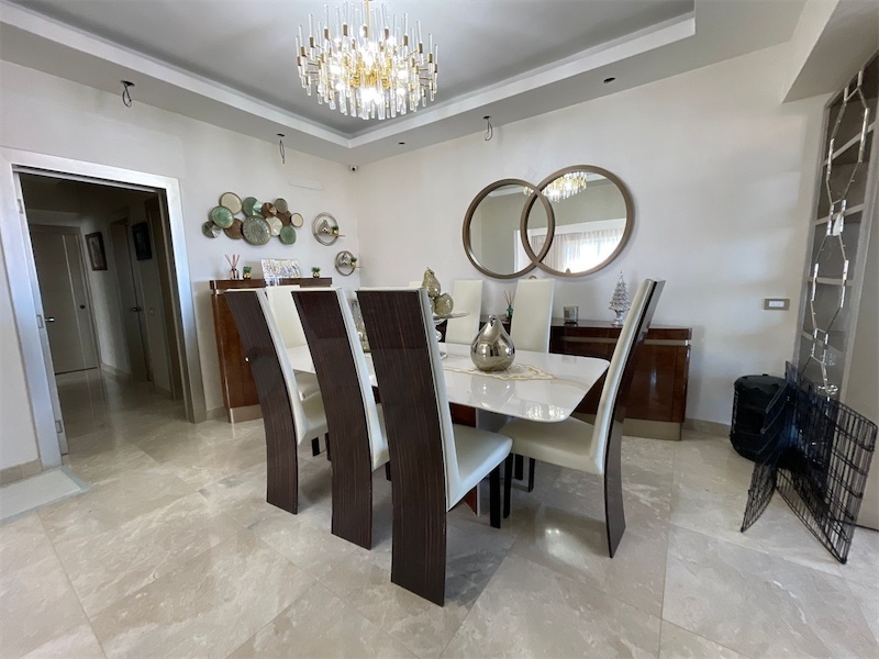 apartamentos - apartamento en la Esperilla Distrito Nacional con vista al mar con 194m 8