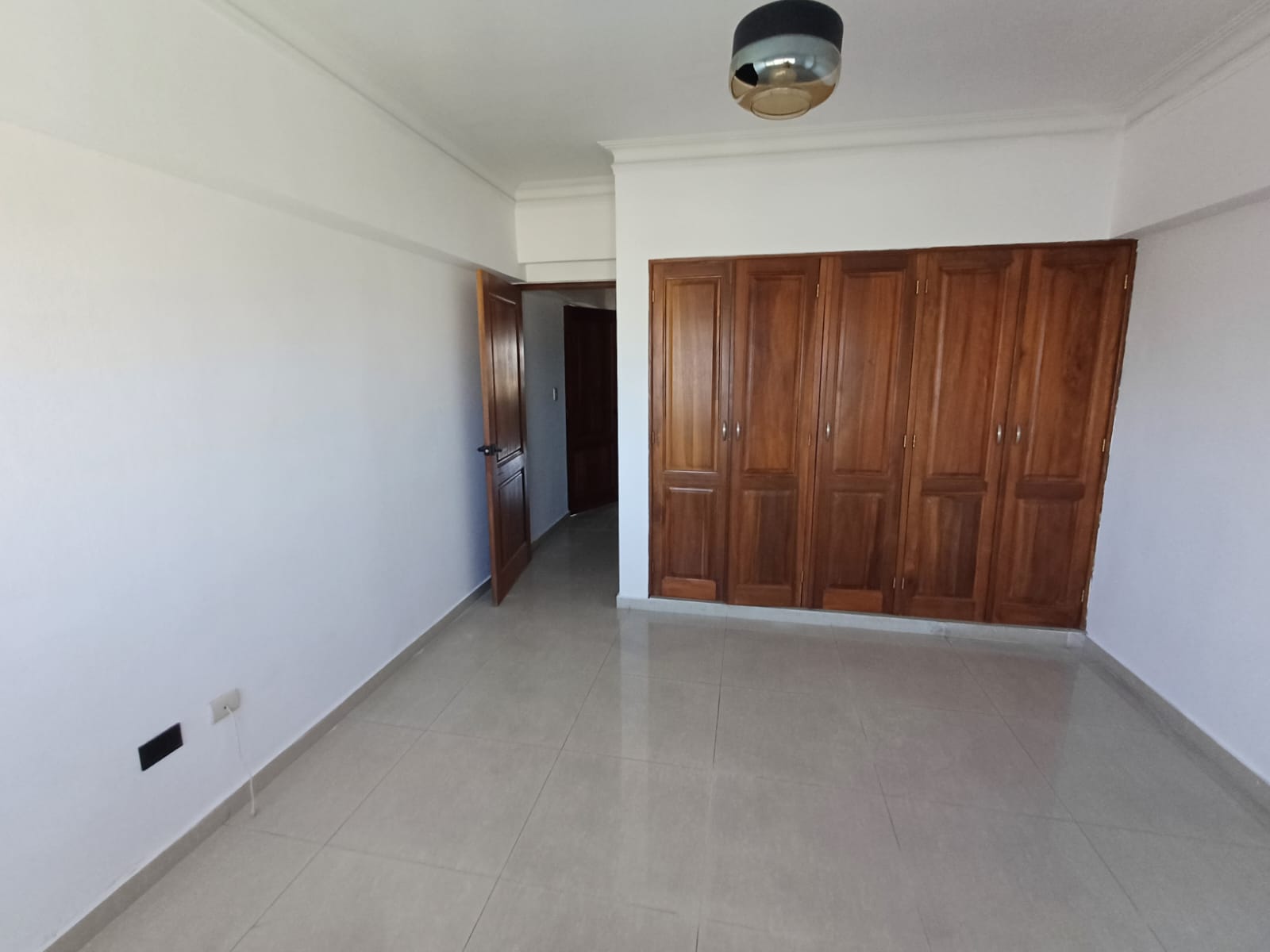 apartamentos - RENTO APARTAMENTO SIN AMUEBLAR EN NACO ASC PLANTA  3
