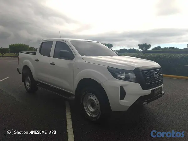 jeepetas y camionetas - Nissan frontier 2024 mecánica 4x4  4