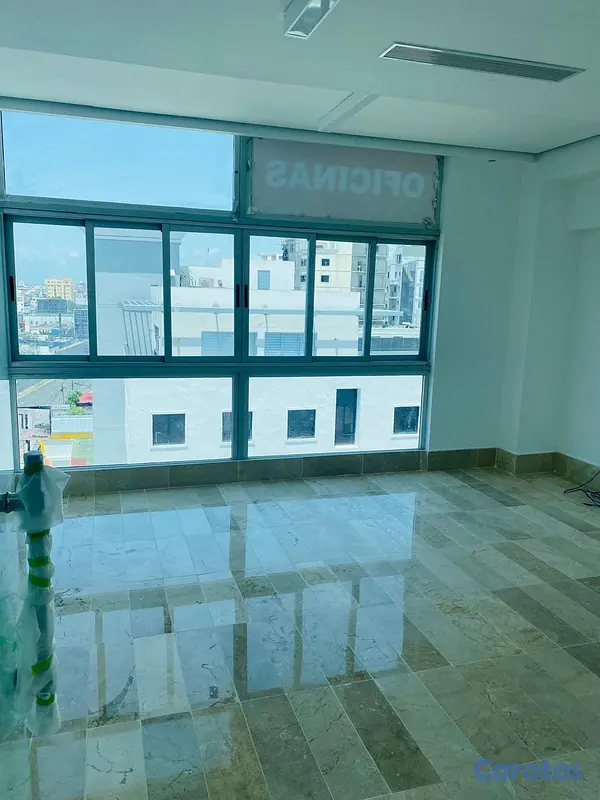 oficinas y locales comerciales - Local de Oficinas en Alquiler – Torre Empresarial  7