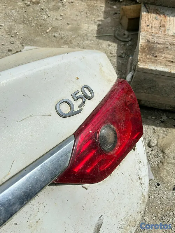 repuestos - Compuerta trasera Original OEM de Infiniti Q50 año 4