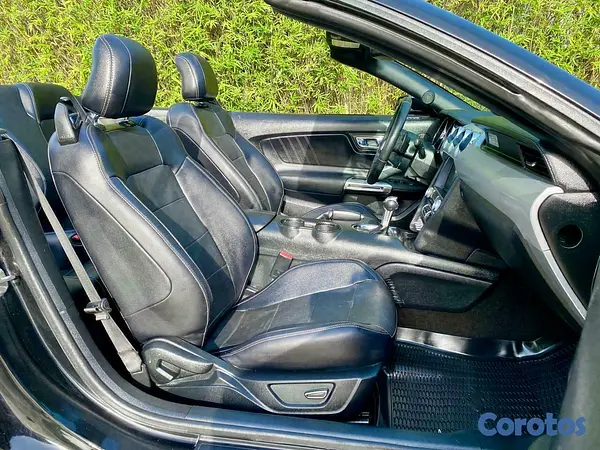 carros - Ford Mustang EcoBoost Premium Convertible 2017 6