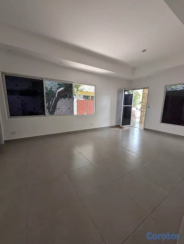 oficinas y locales comerciales - Local Comercial Para Alquiler Gazcue 11