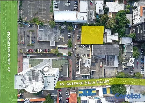 solares y terrenos - Solar en Piantini uso de 15 niveles con Permuta 4