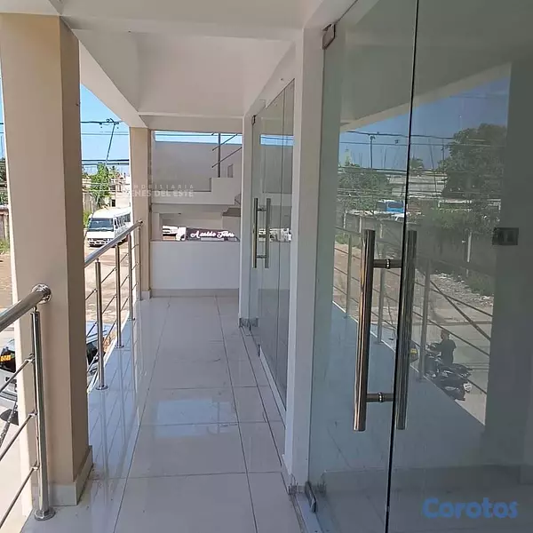 oficinas y locales comerciales - Se Renta Local Comercial en Barrio México, proximo 2