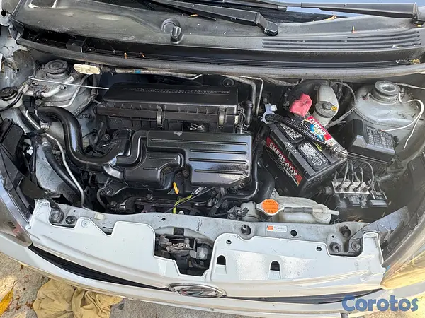 carros - Se vende Daihatsu mira 2017 4