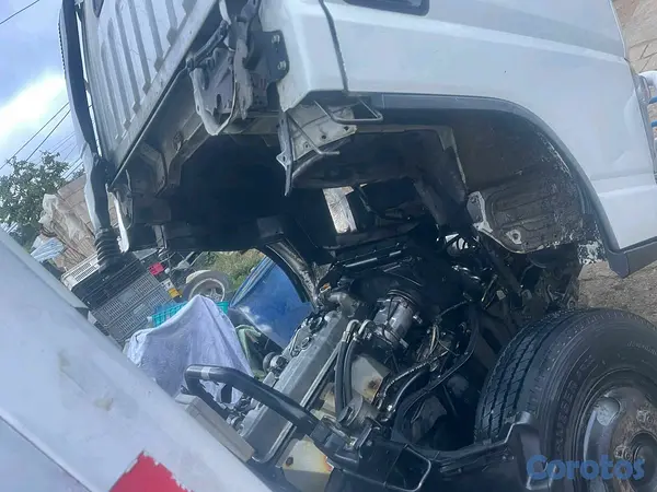 camiones y vehiculos pesados - Mitsubishi Fuso 4