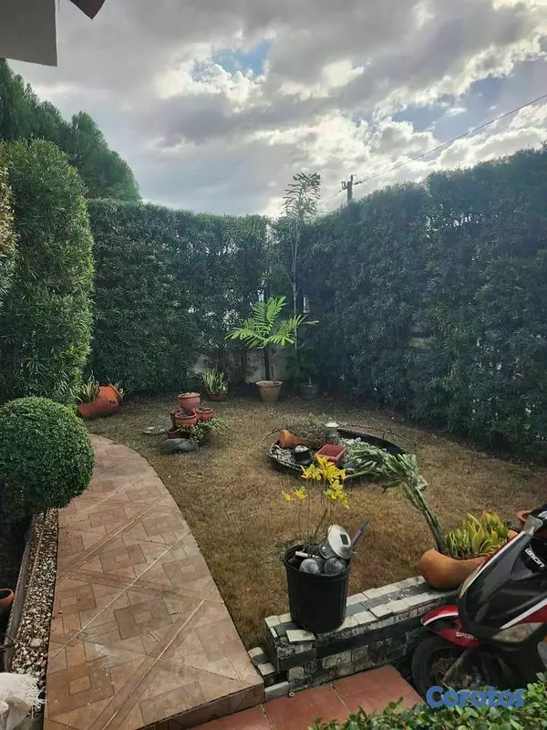 casas - Casa en venta en avenida República de Colombia  9