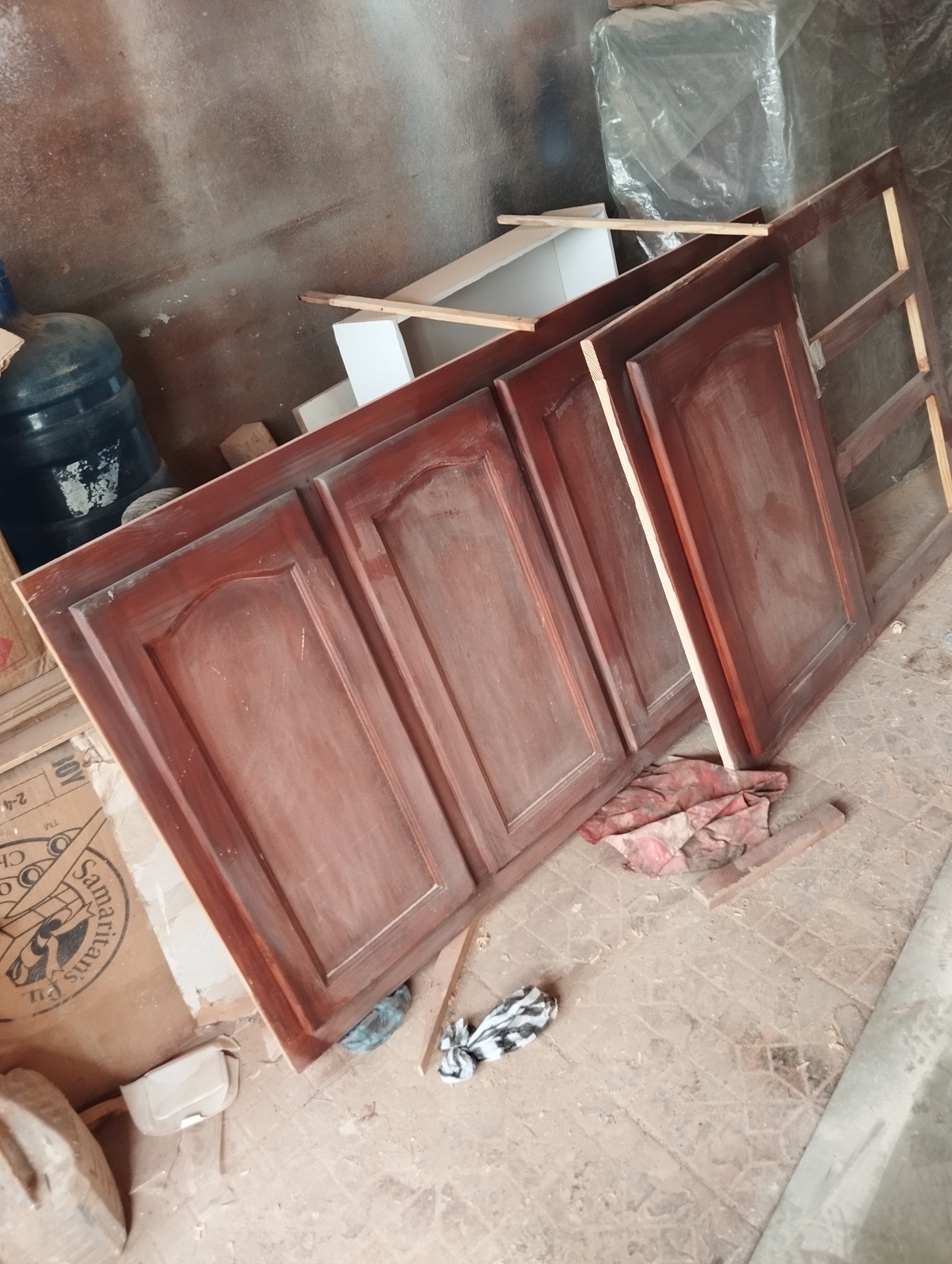 muebles y colchones - Instalación en madera  2