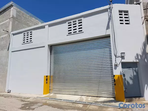 oficinas y locales comerciales - Nave Industrial Nueva en Alquiler - Zona Industria 3